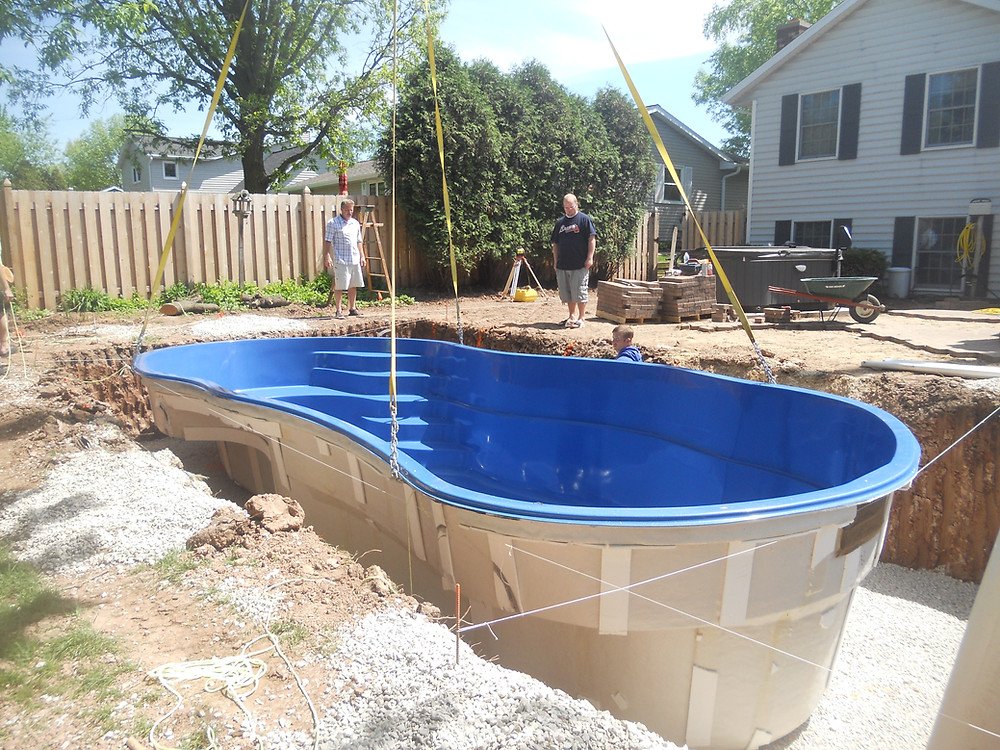 Fiber Pool Installation